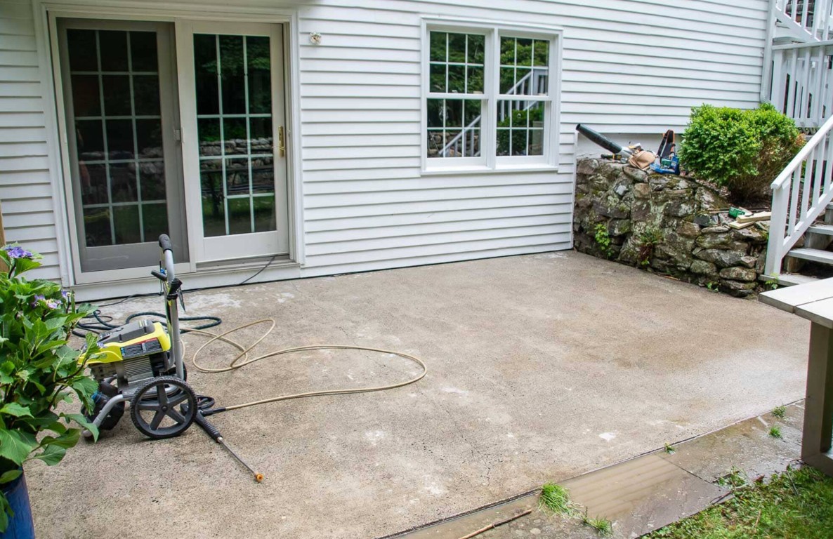 Concrete repair and replacement services in Billerica, MA